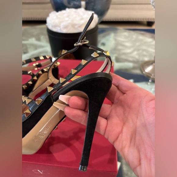 Authentic Valentino Garavani Rockstud in black suede and leather - Picture 8 of 12